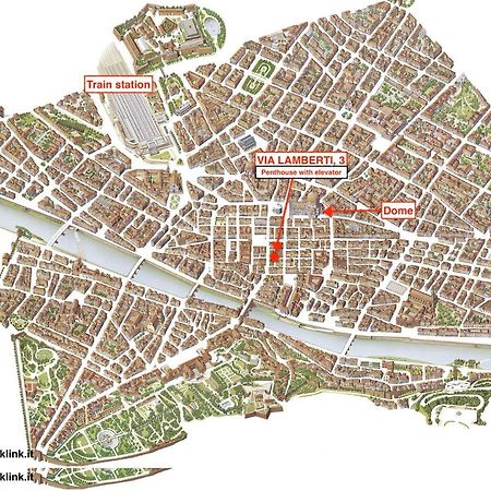Via Lamberti, 3 - Florence Charming Apartments - Charming And Historic 5Th-Floor Attic Apartment With Elevator In A Building At The Heart Of Vibrant Florence, Just A 2-Minute Walk From All Attractions מראה חיצוני תמונה